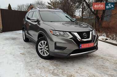 Внедорожник / Кроссовер Nissan Rogue 2019 в Полтаве