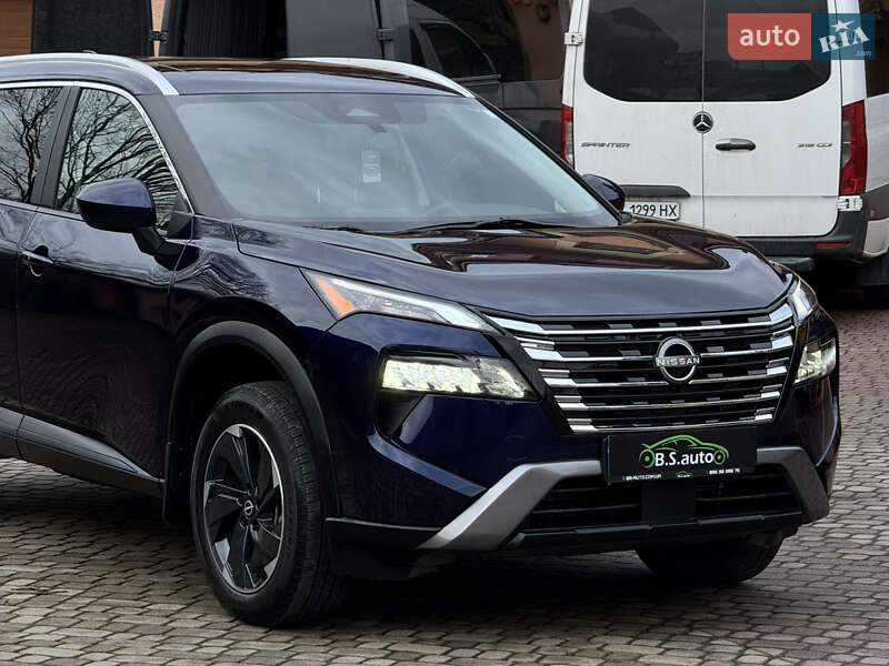Внедорожник / Кроссовер Nissan Rogue 2024 в Мукачево