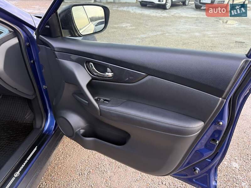 Внедорожник / Кроссовер Nissan Rogue 2019 в Кропивницком