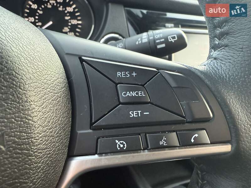 Внедорожник / Кроссовер Nissan Rogue 2019 в Кропивницком