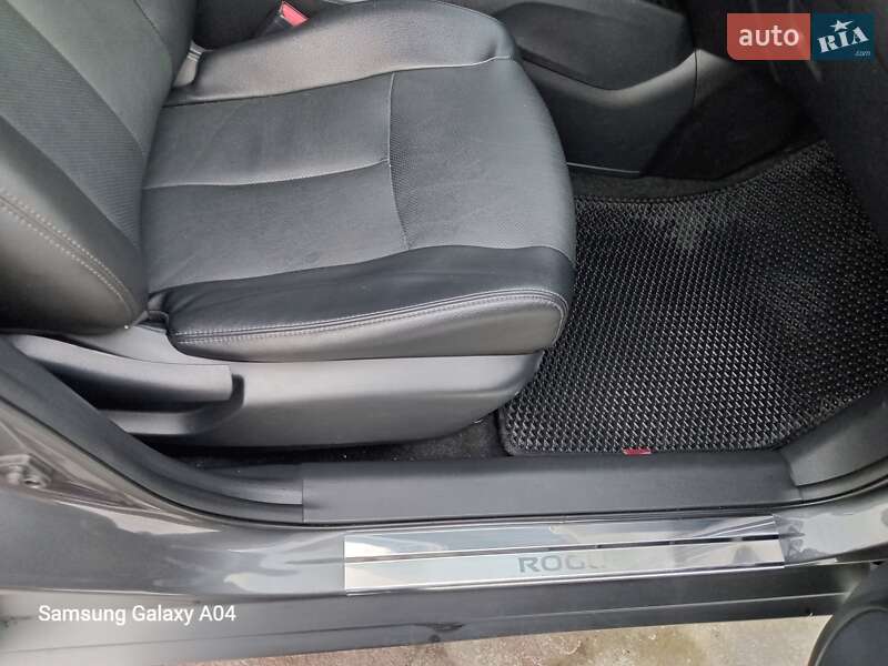 Внедорожник / Кроссовер Nissan Rogue 2016 в Ивано-Франковске