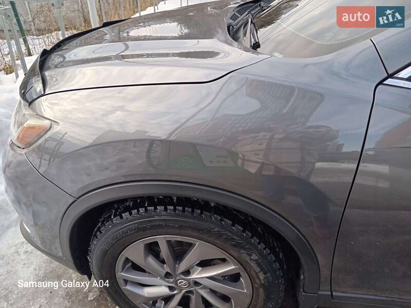 Внедорожник / Кроссовер Nissan Rogue 2016 в Ивано-Франковске