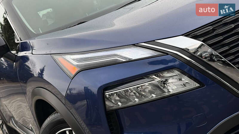 Внедорожник / Кроссовер Nissan Rogue 2023 в Дрогобыче