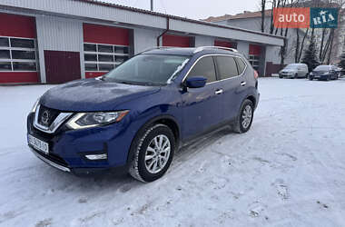 Внедорожник / Кроссовер Nissan Rogue 2019 в Полтаве