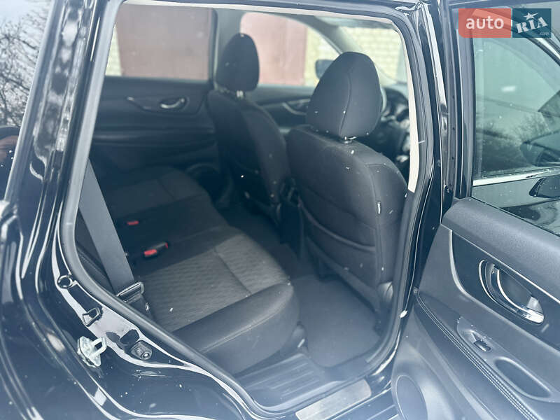 Внедорожник / Кроссовер Nissan Rogue 2017 в Житомире фото 25 Внедорожник / Кроссовер Nissan Rogue 2017 в Житомире