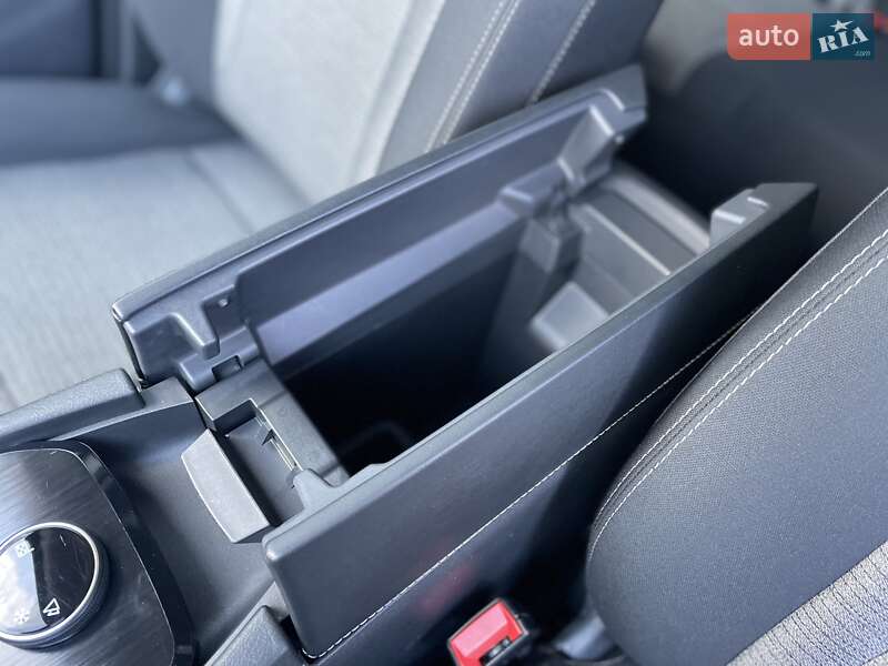 Внедорожник / Кроссовер Nissan Rogue 2023 в Сумах