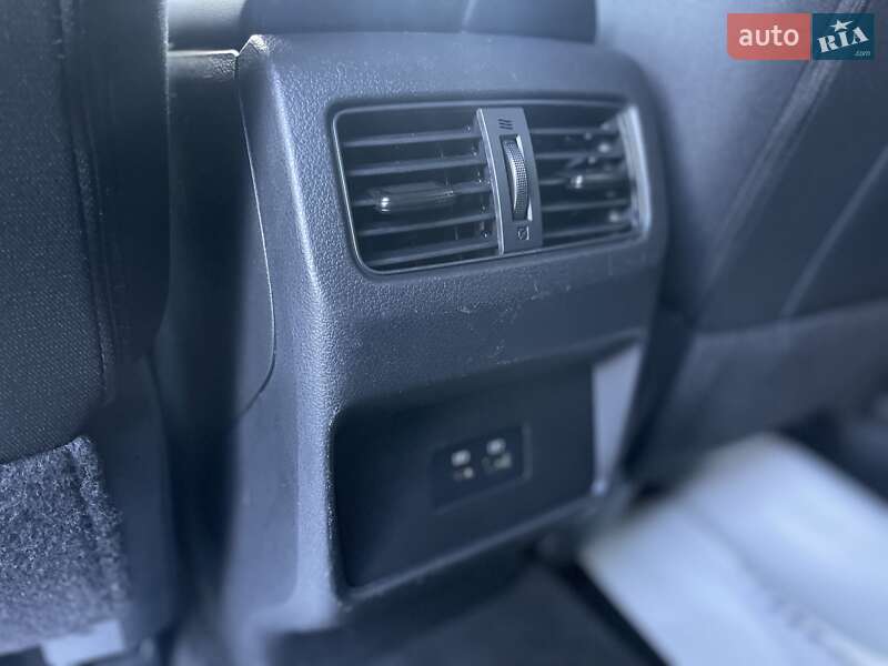 Внедорожник / Кроссовер Nissan Rogue 2023 в Сумах