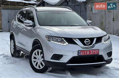 Позашляховик / Кросовер Nissan Rogue 2016 в Києві