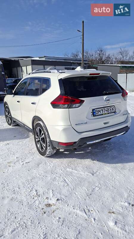 Внедорожник / Кроссовер Nissan Rogue 2017 в Вышгороде