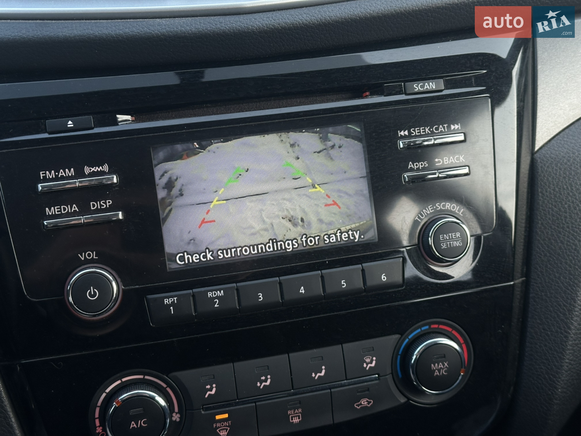 2016 Nissan Rogue - мініатюра 25