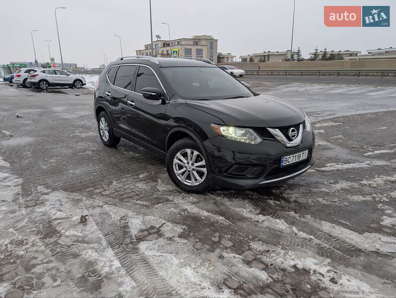 Внедорожник / Кроссовер Nissan Rogue 2014 в Львове