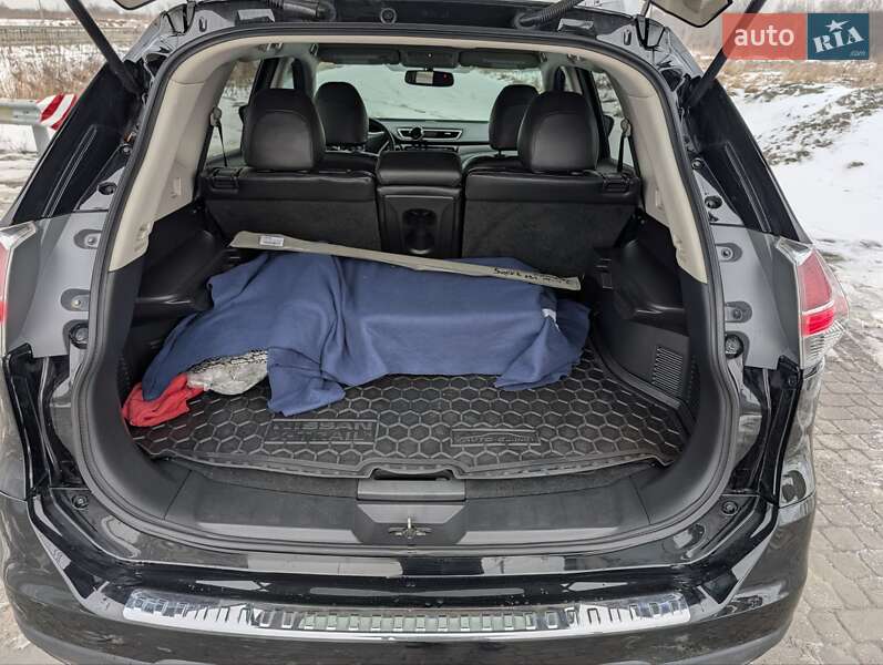 Внедорожник / Кроссовер Nissan Rogue 2014 в Львове