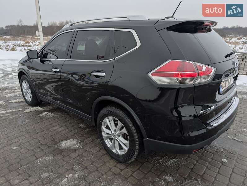 Внедорожник / Кроссовер Nissan Rogue 2014 в Львове