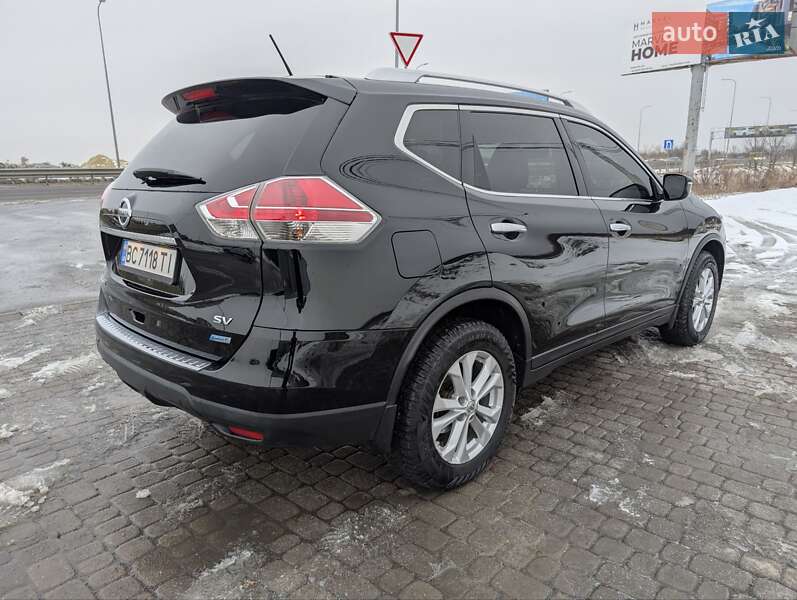 Внедорожник / Кроссовер Nissan Rogue 2014 в Львове