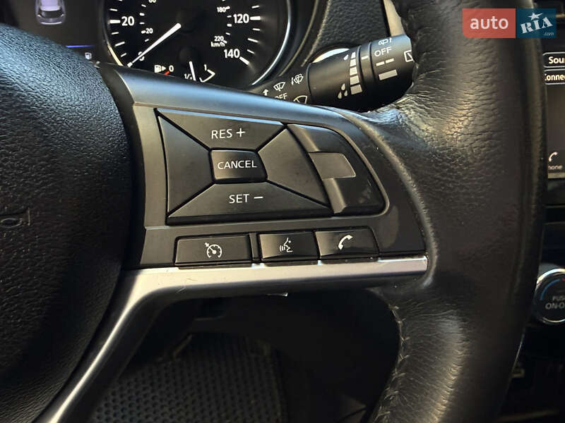 Позашляховик / Кросовер Nissan Rogue 2018 в Одесі