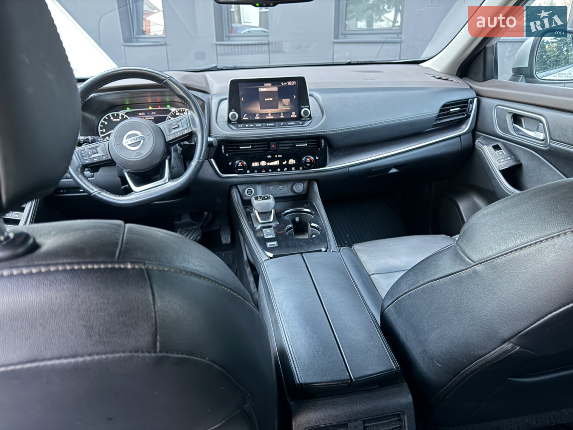 2021 Nissan Rogue - мініатюра 19