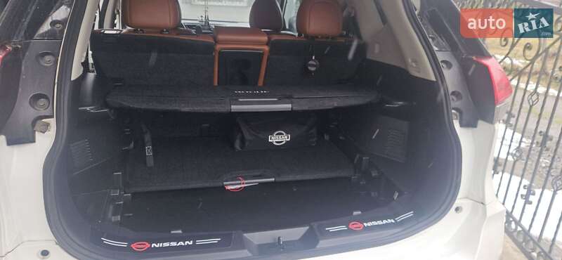 Позашляховик / Кросовер Nissan Rogue 2018 в Іршаві