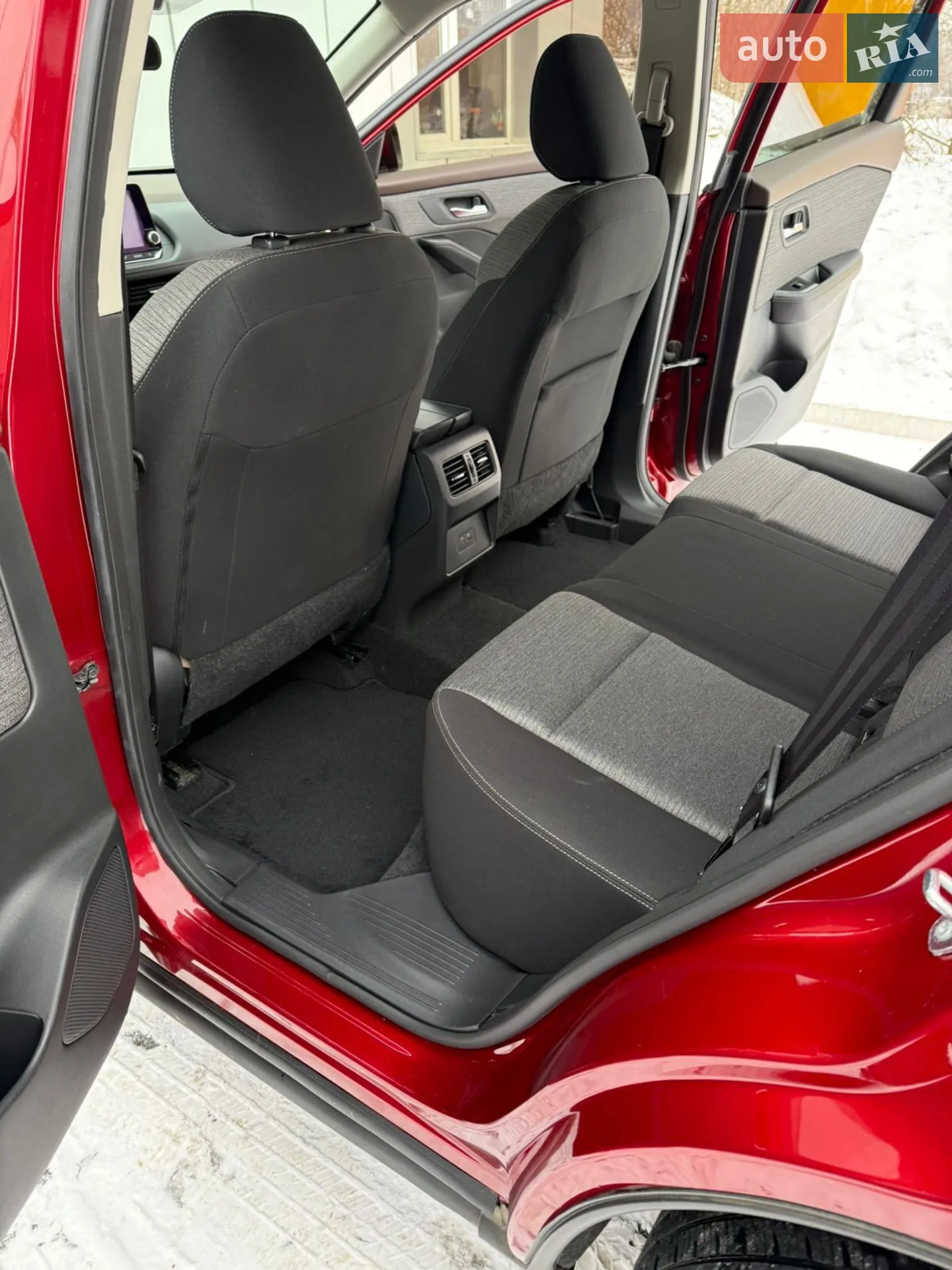 2021 Nissan Rogue - мініатюра 21