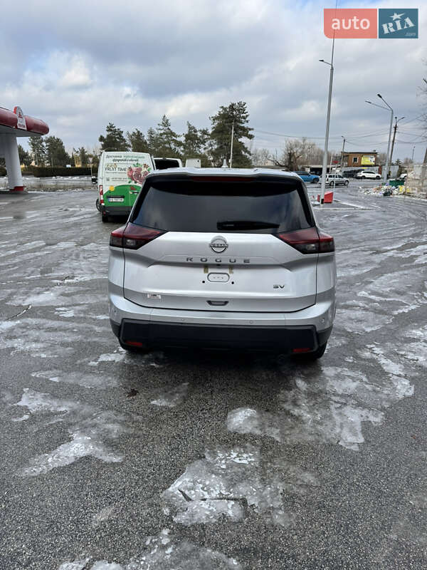 Внедорожник / Кроссовер Nissan Rogue 2024 в Днепре