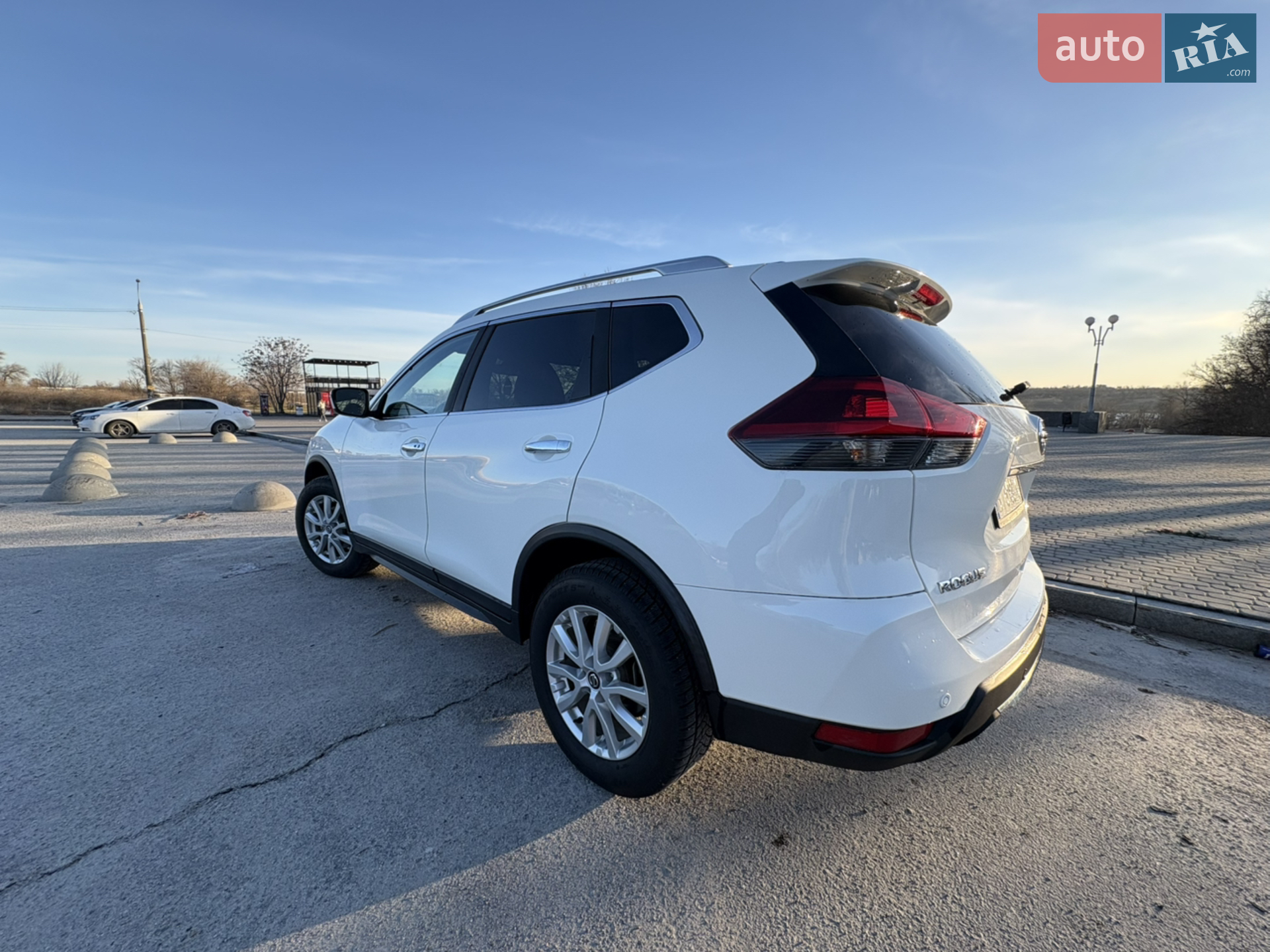 2019 Nissan Rogue - мініатюра 4