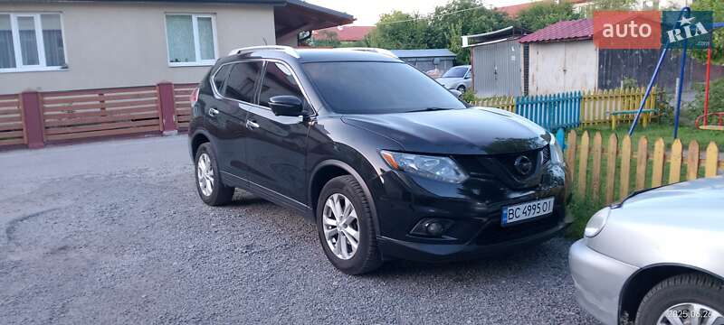 Внедорожник / Кроссовер Nissan Rogue 2016 в Буске
