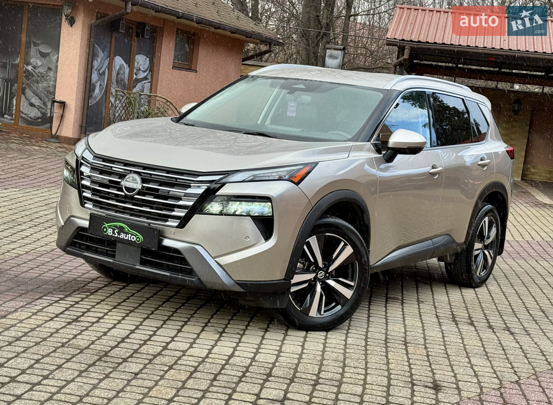 2024 Nissan Rogue - фото 1