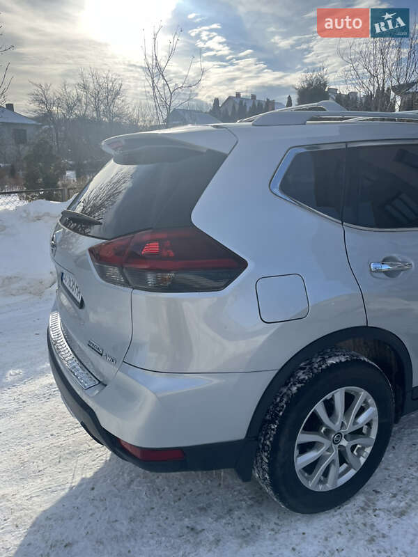 Внедорожник / Кроссовер Nissan Rogue 2019 в Тернополе
