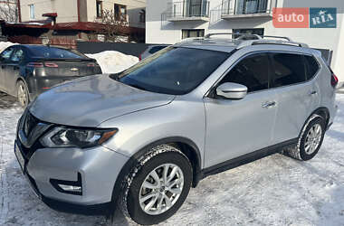 Внедорожник / Кроссовер Nissan Rogue 2019 в Тернополе