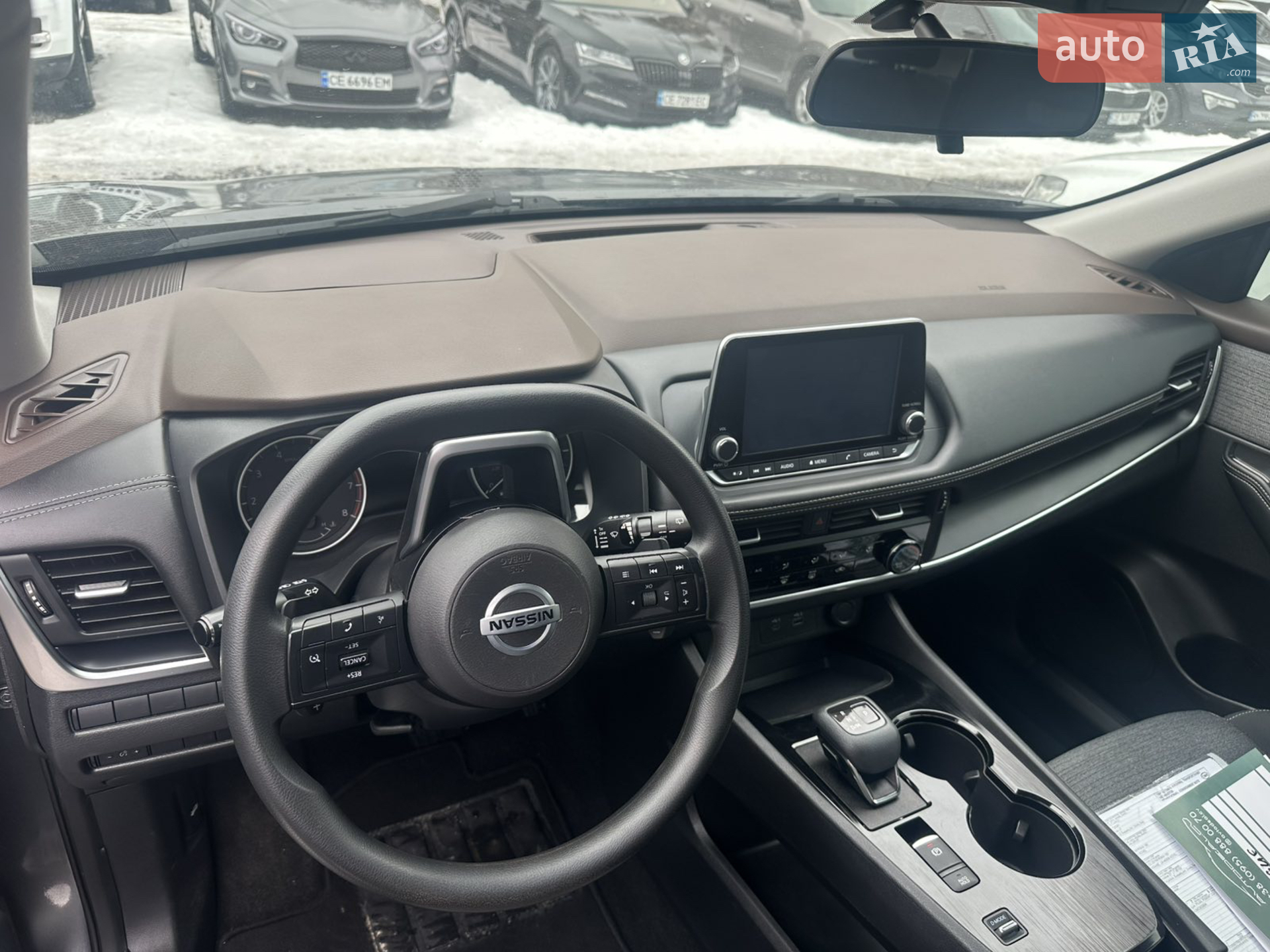 2021 Nissan Rogue - мініатюра 15