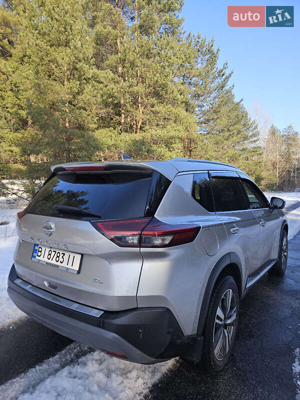 Внедорожник / Кроссовер Nissan Rogue 2021 в Кременчуге