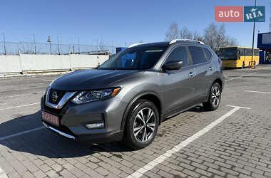 Внедорожник / Кроссовер Nissan Rogue 2018 в Фастове