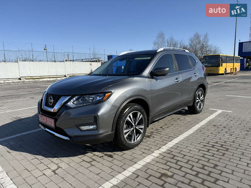 Nissan Rogue