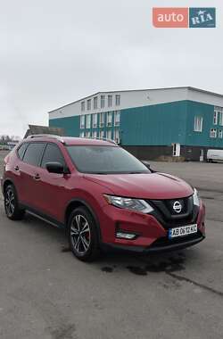 Внедорожник / Кроссовер Nissan Rogue 2016 в Тульчине