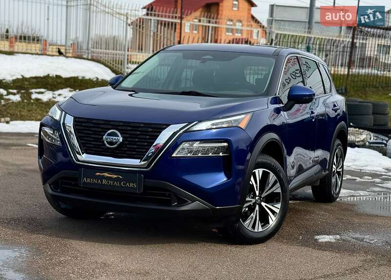 Внедорожник / Кроссовер Nissan Rogue 2021 в Киеве