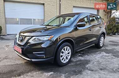 Позашляховик / Кросовер Nissan Rogue 2017 в Києві