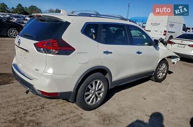 Позашляховик / Кросовер Nissan Rogue 2019 в Львові