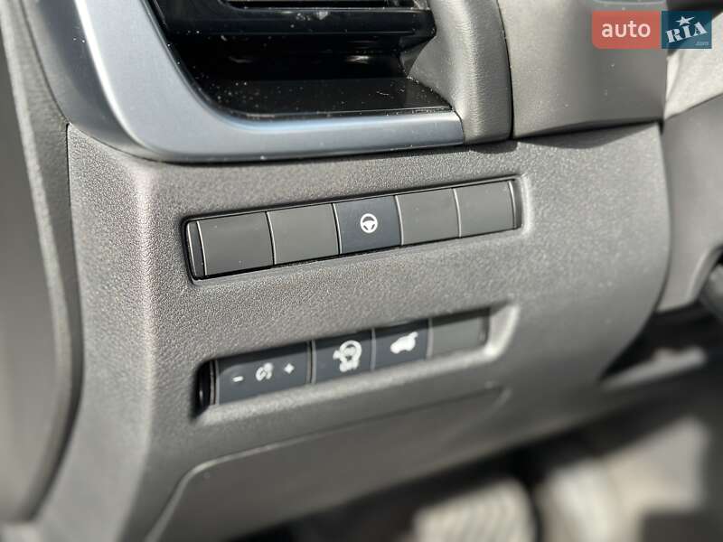 Внедорожник / Кроссовер Nissan Rogue 2023 в Киеве фото 19 Внедорожник / Кроссовер Nissan Rogue 2023 в Киеве