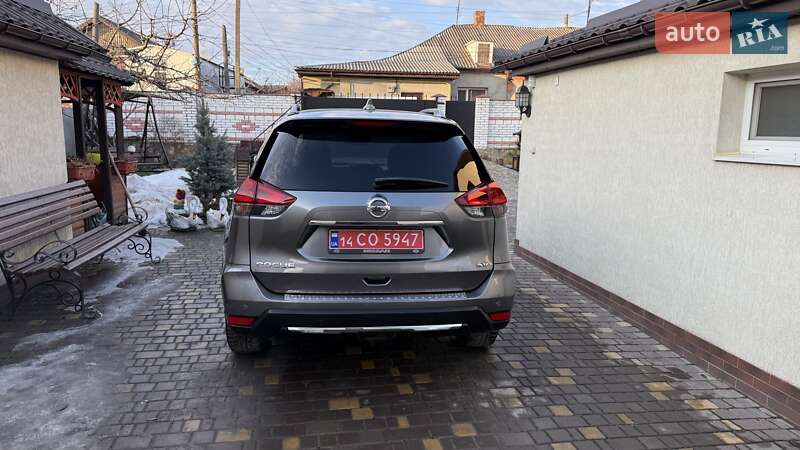 Внедорожник / Кроссовер Nissan Rogue 2020 в Виннице