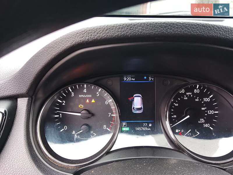 Внедорожник / Кроссовер Nissan Rogue 2016 в Самборе