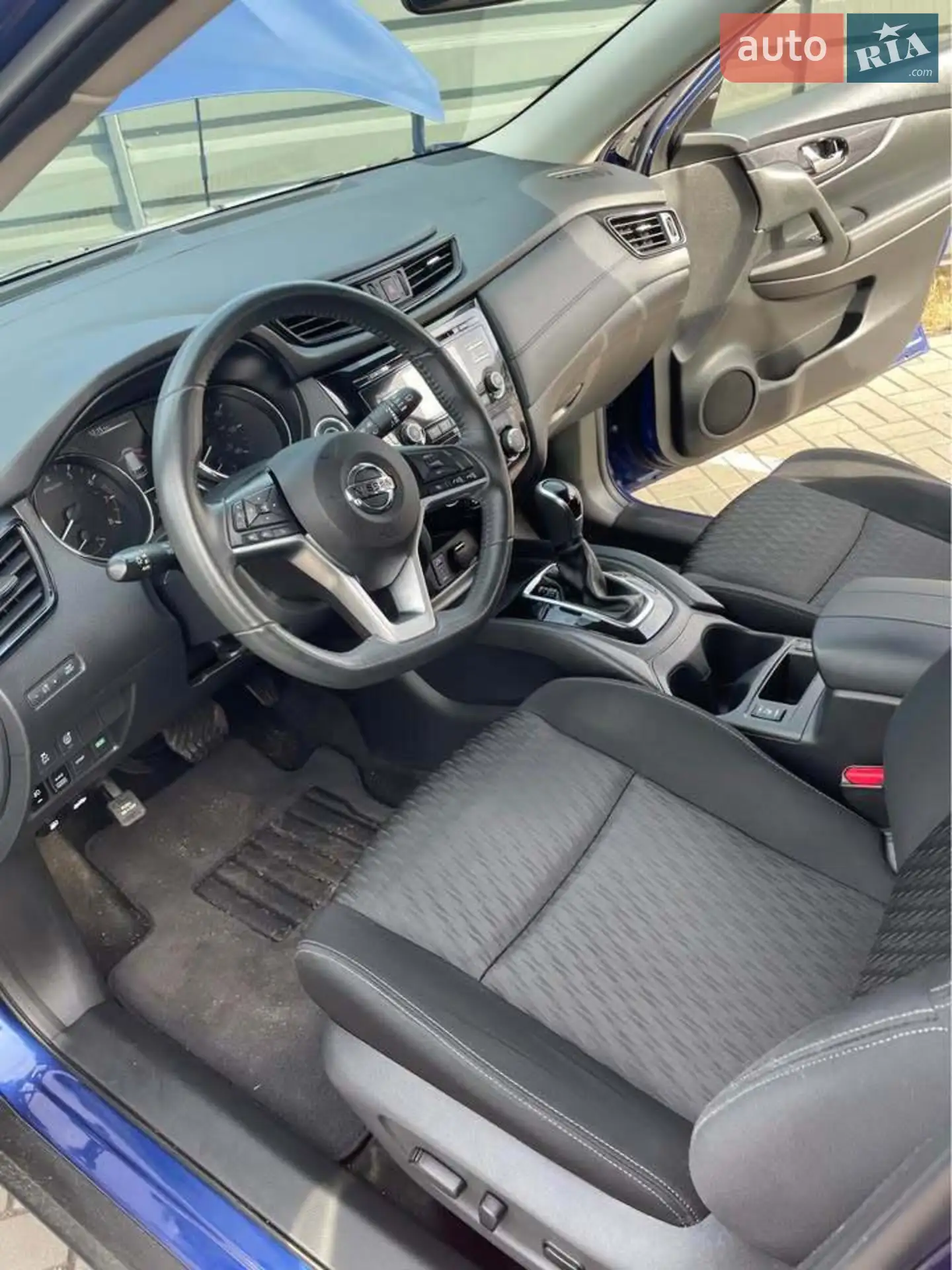 2017 Nissan Rogue - мініатюра 8