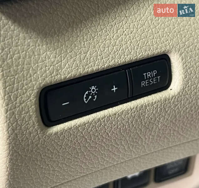 Внедорожник / Кроссовер Nissan Rogue 2016 в Одессе