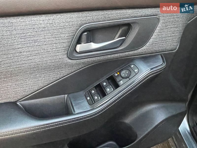 Внедорожник / Кроссовер Nissan Rogue 2021 в Одессе