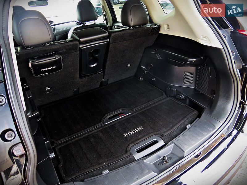 Внедорожник / Кроссовер Nissan Rogue 2019 в Черкассах