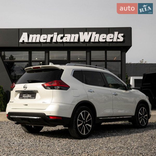 Внедорожник / Кроссовер Nissan Rogue 2019 в Черновцах