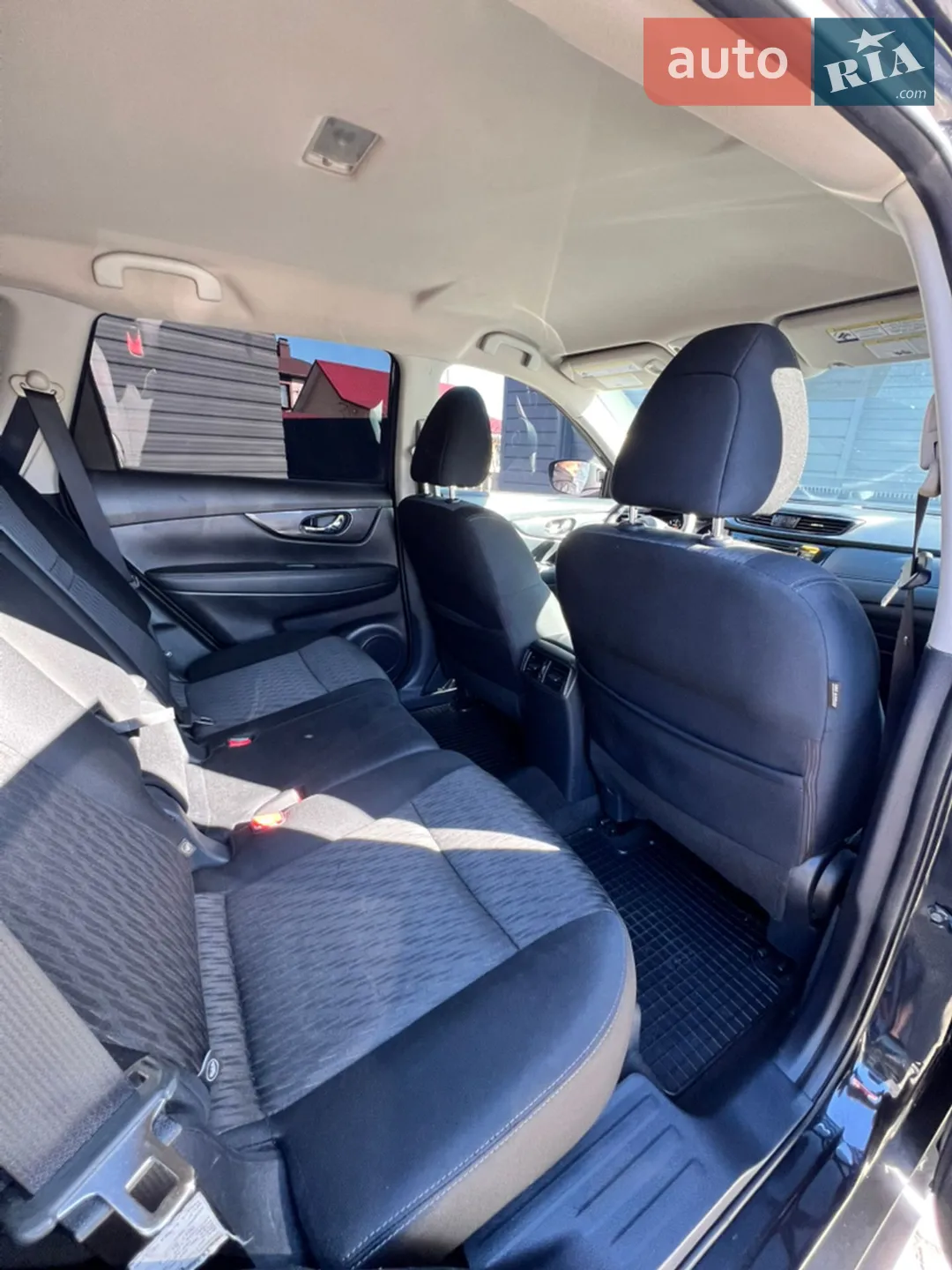 2017 Nissan Rogue - мініатюра 21