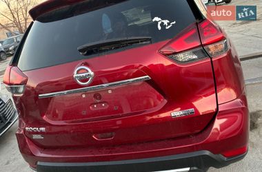 Позашляховик / Кросовер Nissan Rogue 2019 в Львові