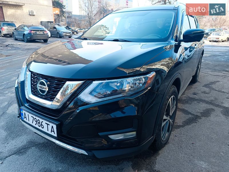 Внедорожник / Кроссовер Nissan Rogue 2019 в Киеве