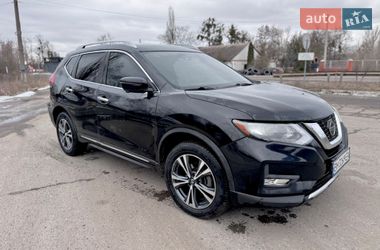 Внедорожник / Кроссовер Nissan Rogue 2018 в Ромнах