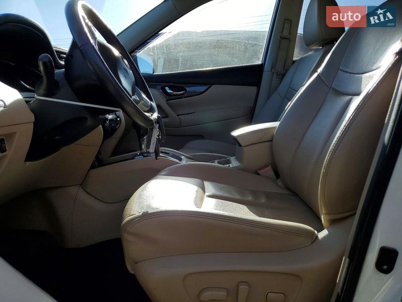 Внедорожник / Кроссовер Nissan Rogue 2016 в Луцке фото 7 Внедорожник / Кроссовер Nissan Rogue 2016 в Луцке