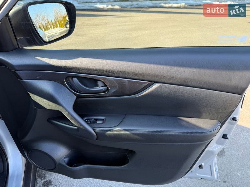 Внедорожник / Кроссовер Nissan Rogue 2019 в Киеве